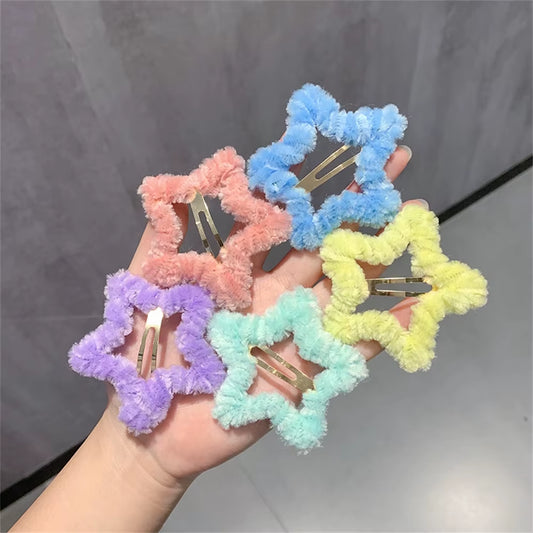 Trendy Y2K Star Hairpins Girls Cute Sweet Plush Autumn Winter Barrettes Pentagram Hair Clips for Women Hair Accessories Headwear