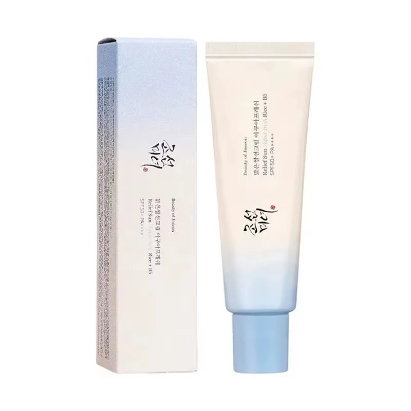 Korean  Sunscreen Spf50+Anti Sweat Refreshing and Non Greasy Protecting the Skin from UV Damage Daily Commute